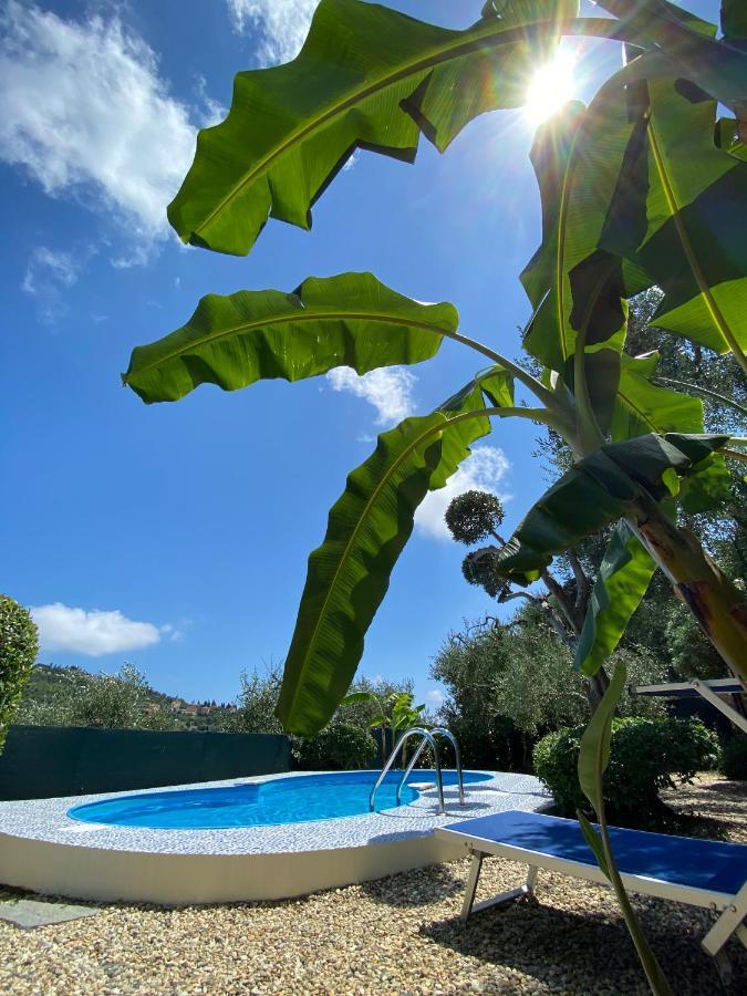 Residenza Costarossa Apartment อิมเปรีอา ภายนอก รูปภาพ